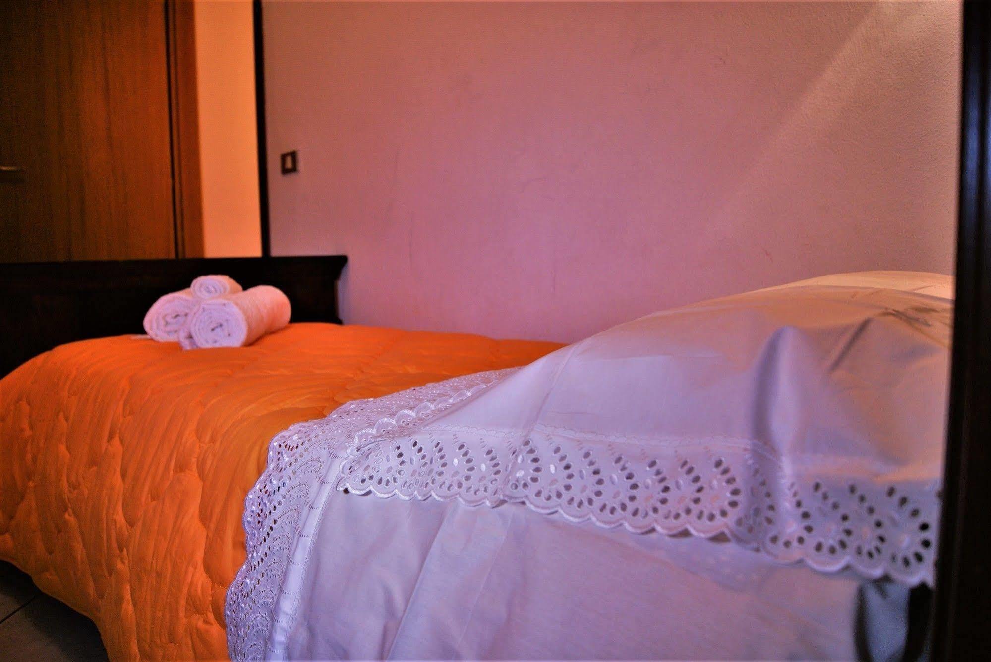 Oleaster - Rooms & Apartments Bolognetta Exteriör bild